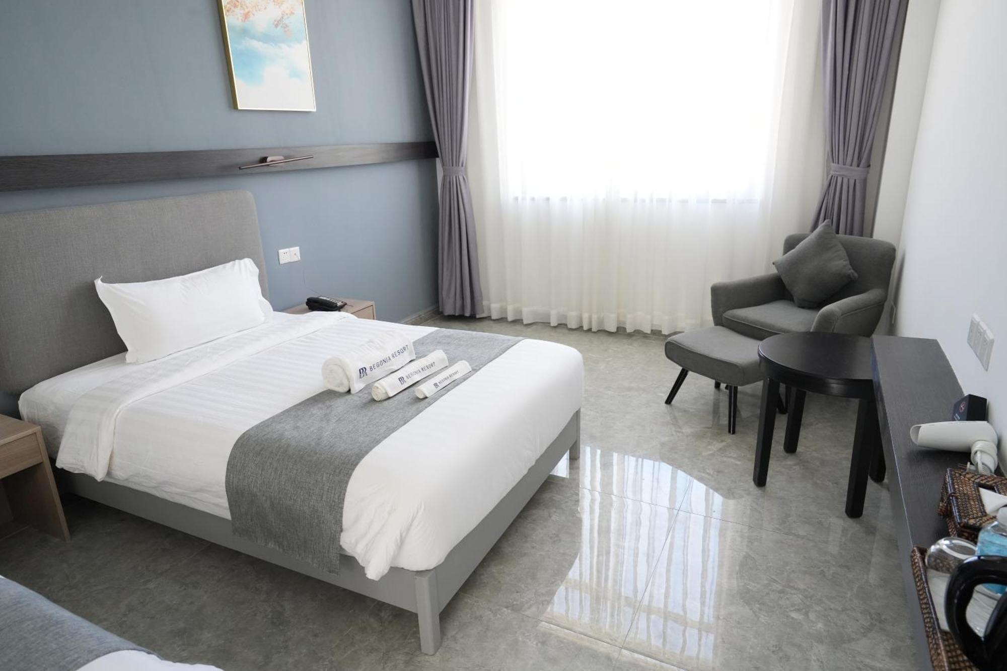 Bohol Panglao Begonia Resort Bagian luar foto
