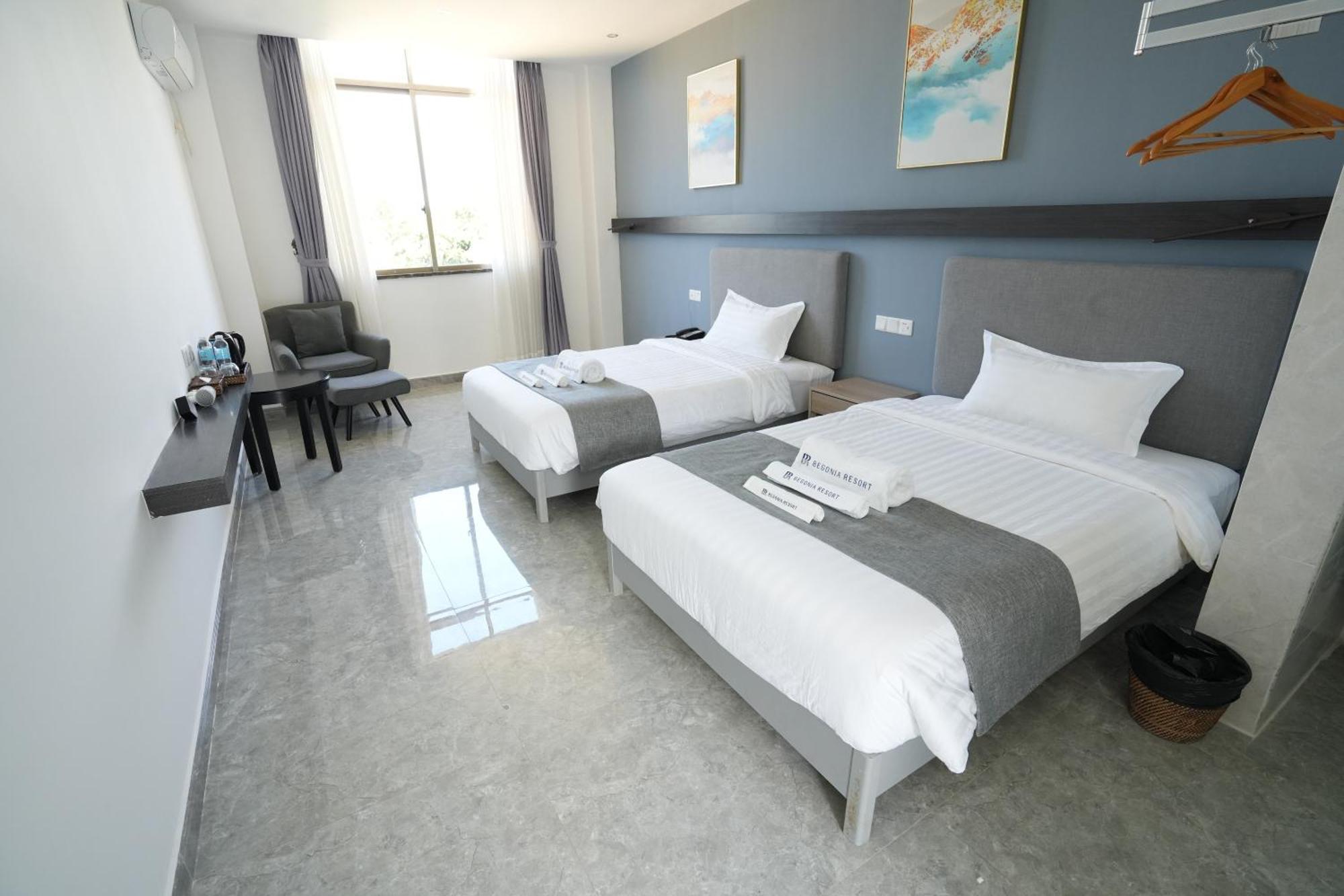 Bohol Panglao Begonia Resort Bagian luar foto