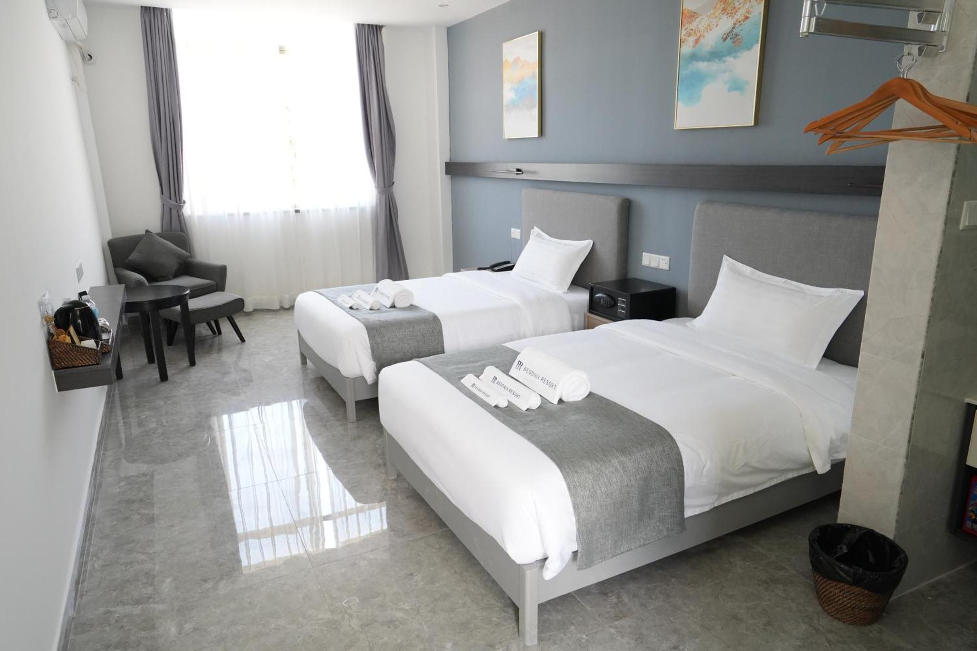 Bohol Panglao Begonia Resort Bagian luar foto