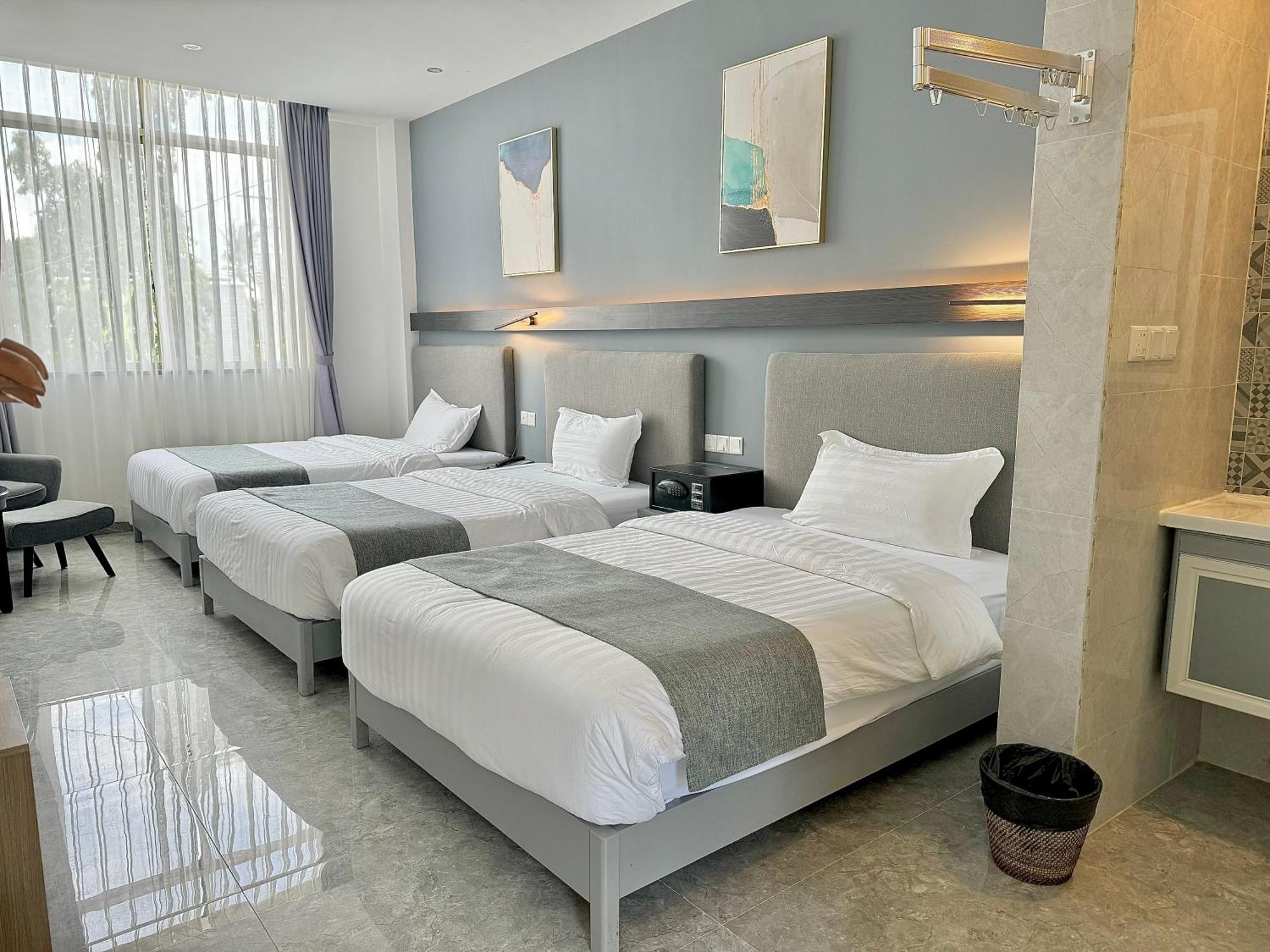 Bohol Panglao Begonia Resort Bagian luar foto